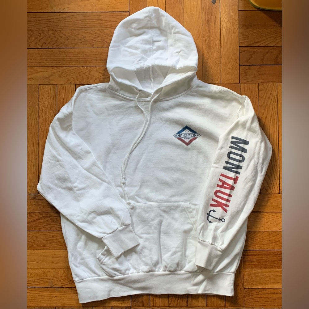 MONTAUK Hoodie